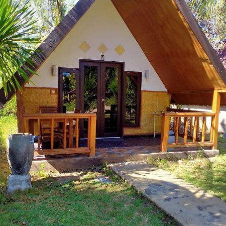 Tunai Cottages Гили-Мено Экстерьер фото